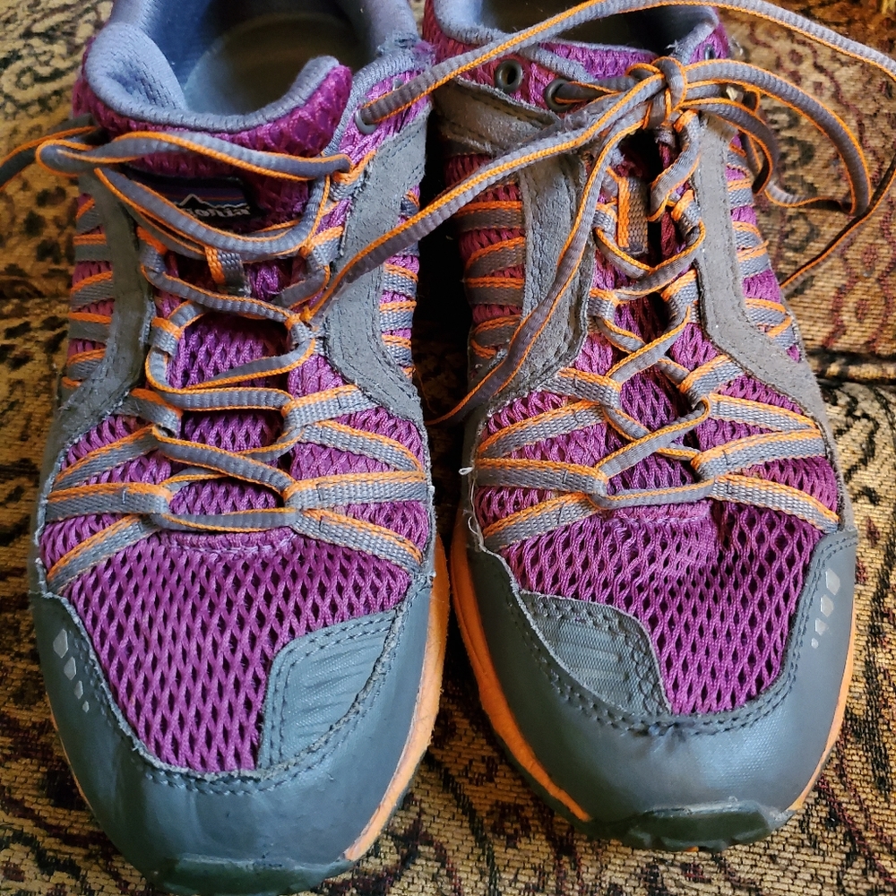 Pre-owned Patagonia mesh women's athletic shoes